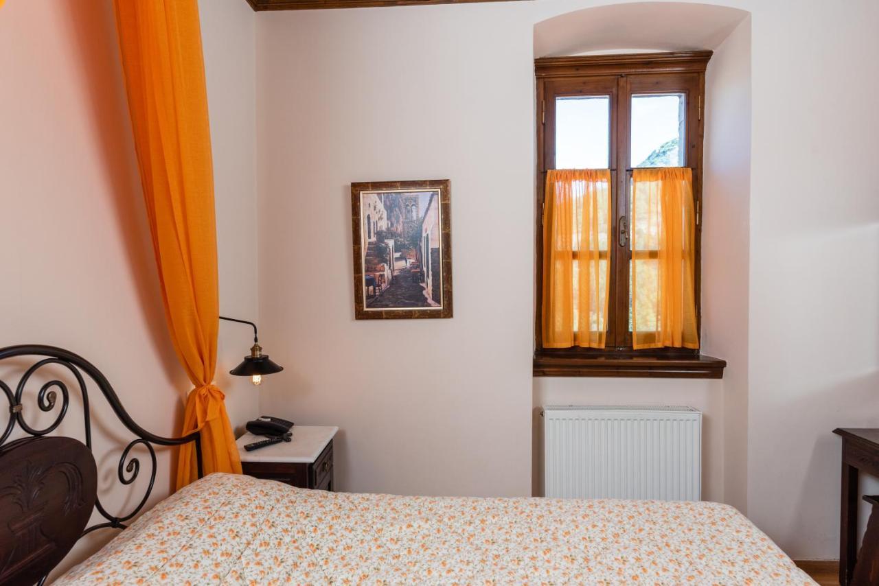 Kaza Guesthouse Dimitsana Zewnętrze zdjęcie